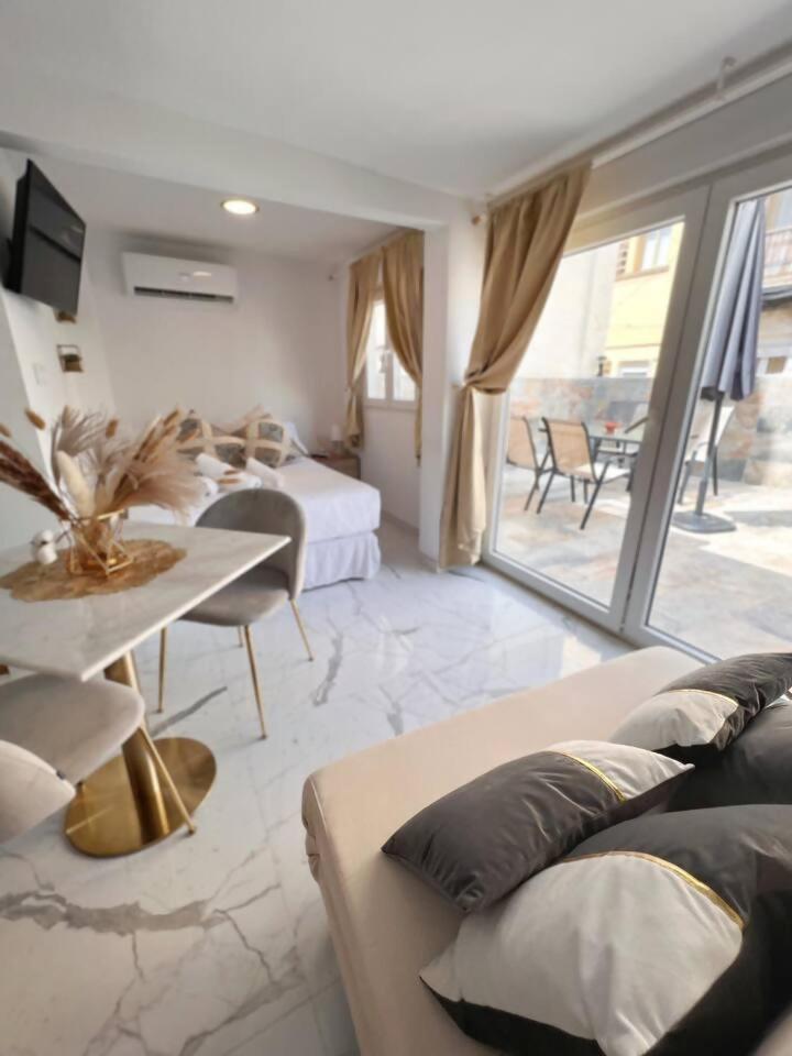 Urban Estudio Elegante Con Terraza Alicante Exteriör bild